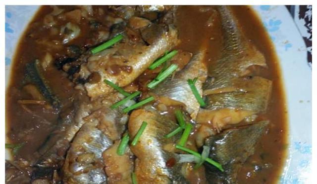 婆婆生日老公想去饭店过,我在家做一桌菜庆祝,饭后婆婆夸我懂事