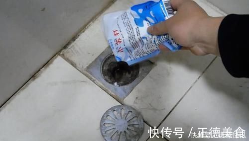 厕所有小飞虫教你1个简单方法，一辈子都再也没有小飞虫烦恼