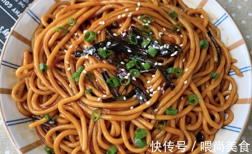 盐鸡精|分享几道非常好吃的特色美食,做法简单,好看又时尚的特色小吃!