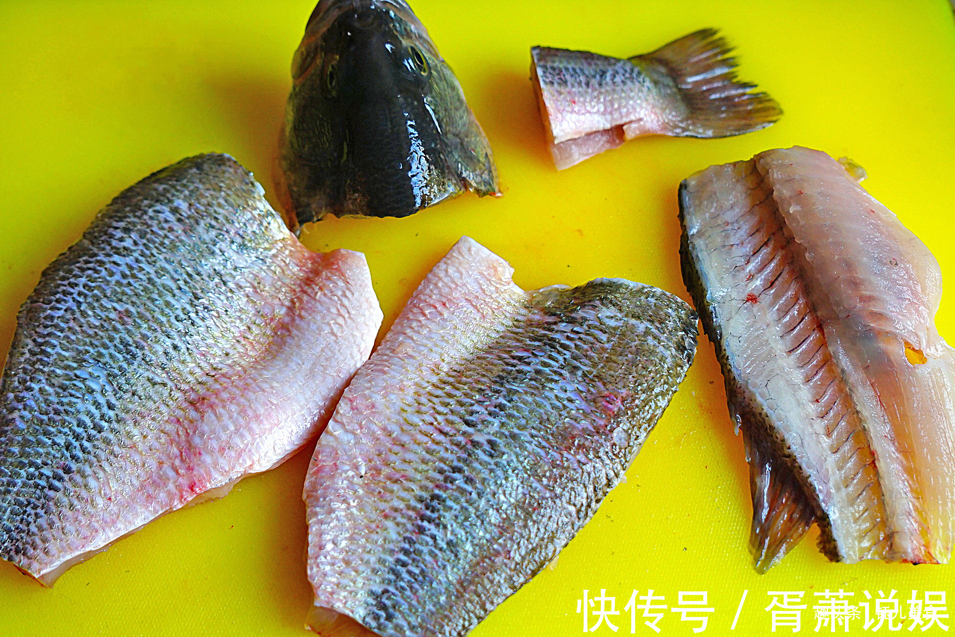虾仁|4000块钱一个月的保姆,下厨做了一道花开富贵鱼,味道鲜美又好看