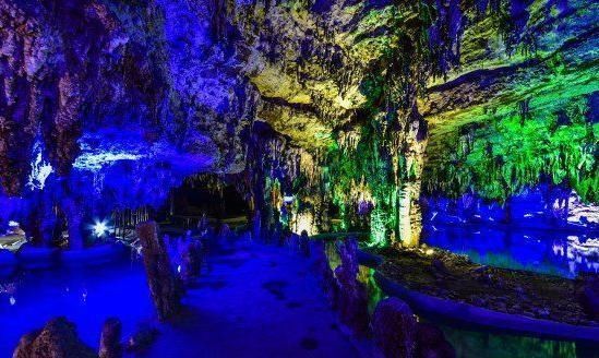 双河洞|中国特大溶洞群，长度居亚洲之首，被誉为“天然洞穴博物馆”