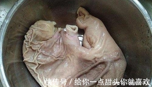 洗猪肚时，有人用淀粉，有人用盐，大错特错这么洗才正确