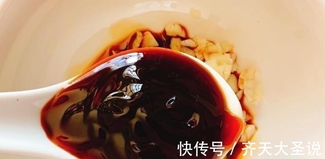 拌饺子馅有诀窍,这3味调料缺一不可,少一样就不香,看完涨知识