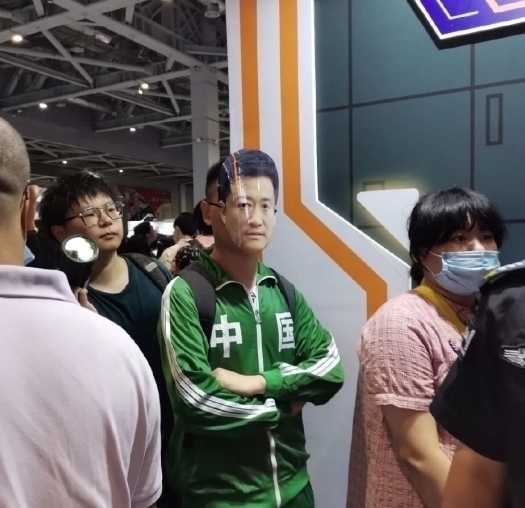 叔叔|漫展那些奇怪的COSPLAY,“王校长”神还原,“叔叔”成热门人物