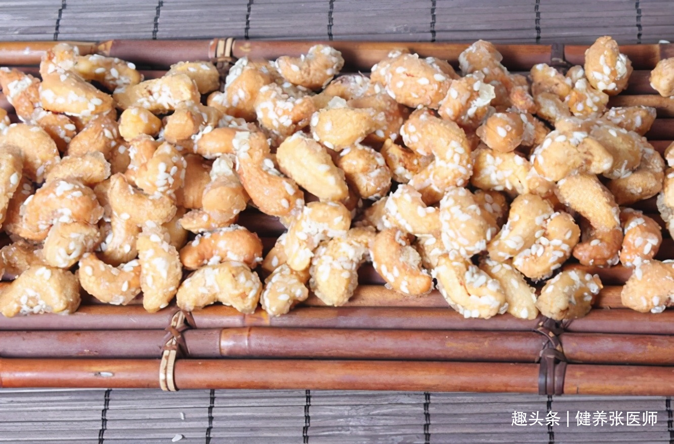 延缓衰老|女性害怕老太快,可以多吃3种食物,补充营养,有益健康!