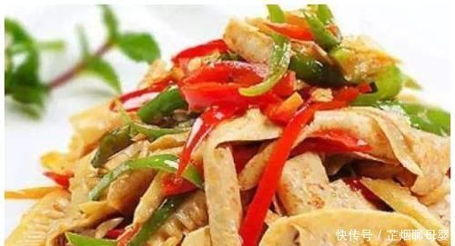 炒青椒時加一寶，三天一盤，疏通血管，大肚腩不見了，皮膚更細膩