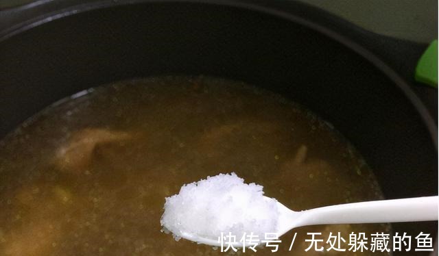 清香味|一碗可以喝了暖到脚的骨头汤,温补还营养,学会做给家人喝!