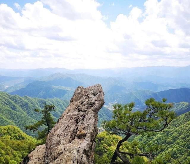 黄山游客爆满，陕西的“小黄山”了解一下，感受大自然鬼斧神工