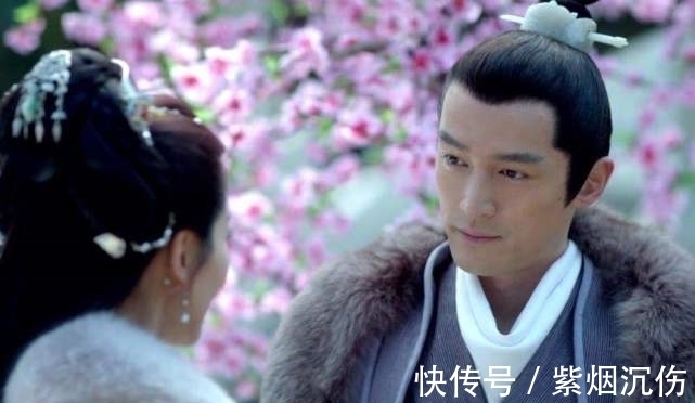 教书先生@厕所一上联“来人不蹲就站”,下联实在太精彩