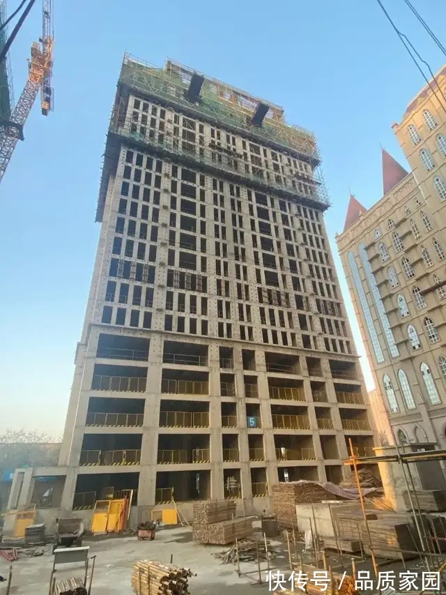 限购|西安国际港务区一楼盘不限购、7999元/㎡买是“捡漏”吗?