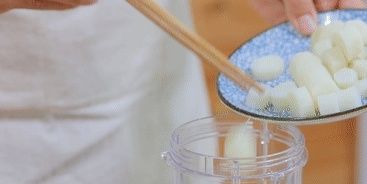 试试这么做,不加1滴油和水,再挑食的娃都难逃它的魅力