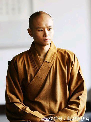 46歲的樂(lè)嘉,就這樣改寫(xiě)了自己的結(jié)局,跌落的口碑終是回不去了