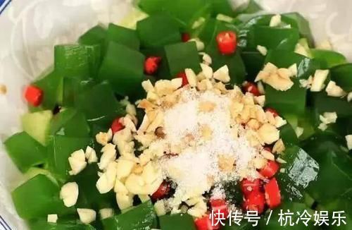 好吃|夏天黄瓜就要这样吃，清凉爽滑又劲道，好看又好吃，做法很简单