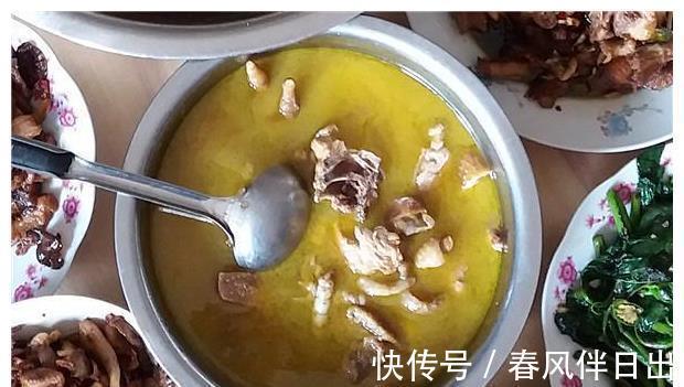 土鸡汤|带姐姐去男友家做客,男友特意做一桌菜招待,饭后姐姐让我快点嫁