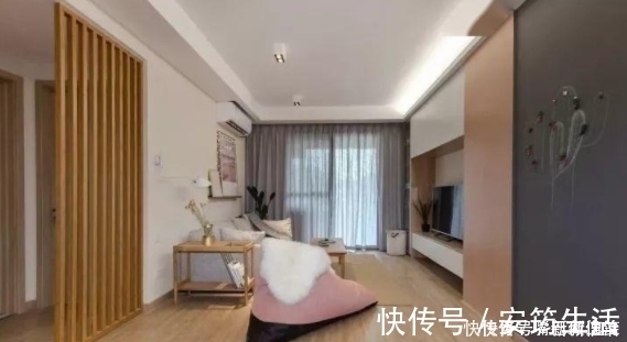 玄关|146㎡新房，老公坚持在阳台砌鱼池造假山，完工后我闭嘴了，真美