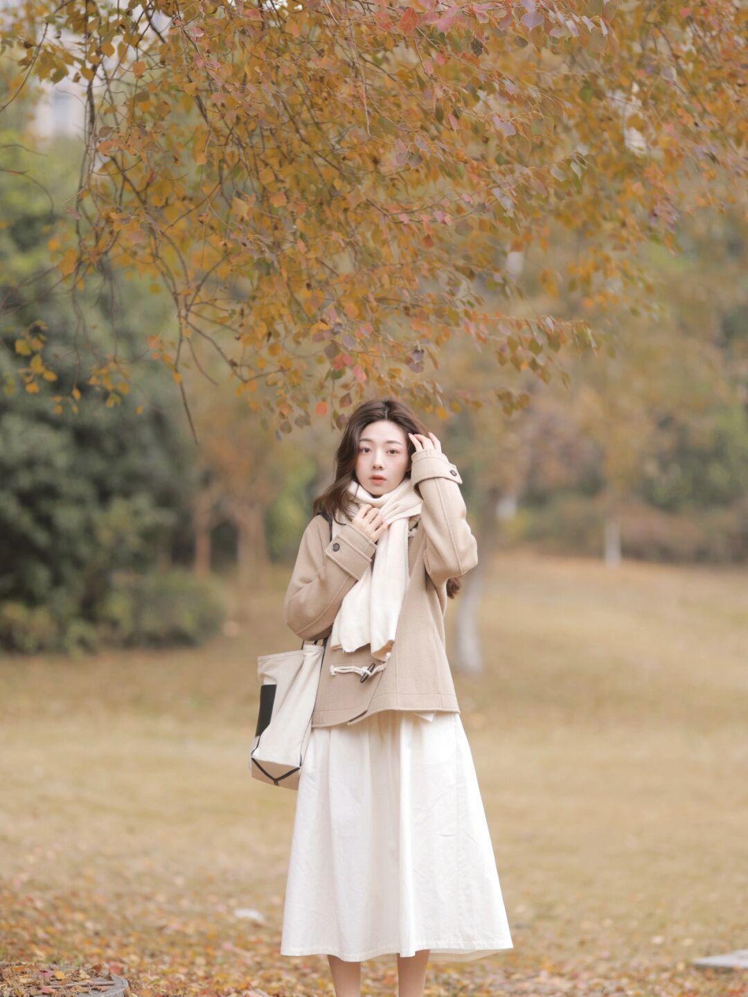 半身裙|没有高颜值、大长腿也别焦虑,试试“毛呢外套”,太适合普通大众