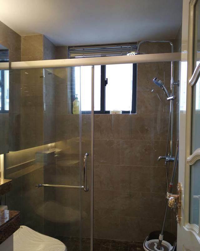 装修|晒晒15万装的新房，邻居参观完笑不停，说我家装修像墓碑，气死！