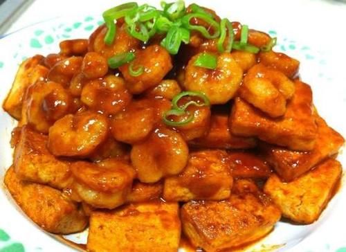 美食优选：酸辣开胃泡鸡爪，水煮肉，豆皮炒青菜，鲜虾番茄豆腐的做法