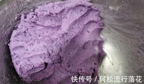 美味|外形美观大方,口感软糯香甜,营养又美味的紫薯山药糕做法来了!