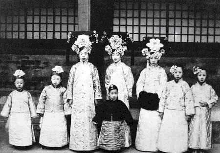 溥仪|和末代皇帝溥仪离婚的婉蓉,最后结局是怎么样的?