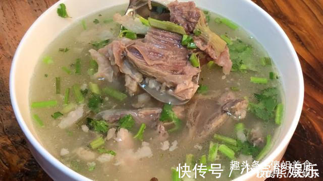 羊腿|炖羊肉汤时,此2味料缺一不可!多数人不知道,难怪肉不香膻味重