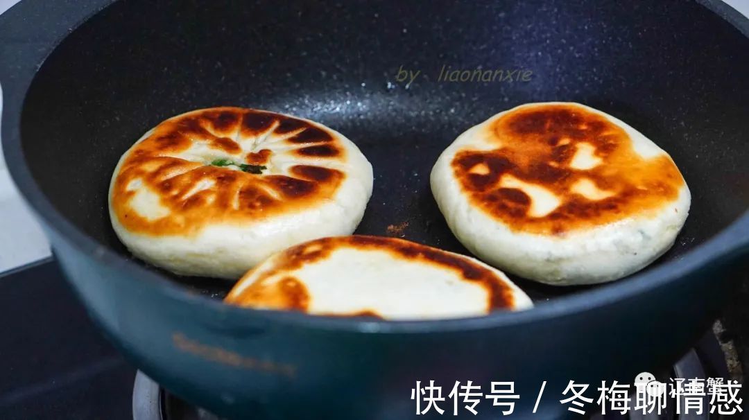 小白菜|女儿最爱的早餐饼，简单易学营养美味，好吃停不下来