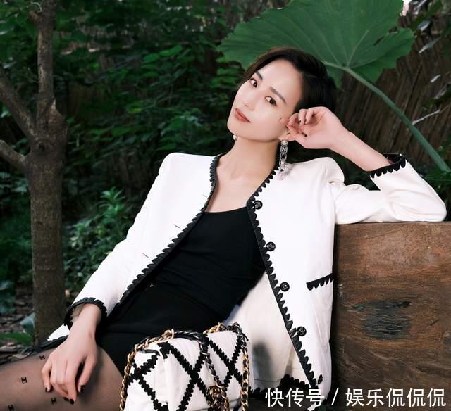 看上去阳光的女生,基本上都有这3个特征,让你比同龄人更显年轻