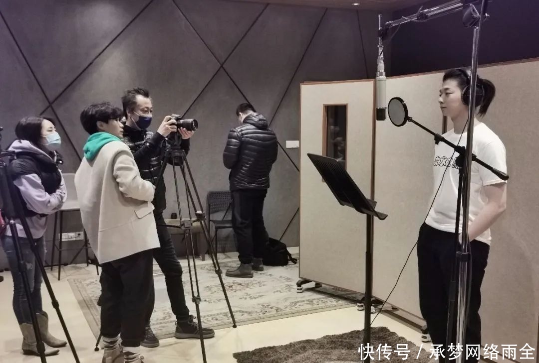 河流|《沈水之阳》:一条河流经过往,一首歌诗写家乡