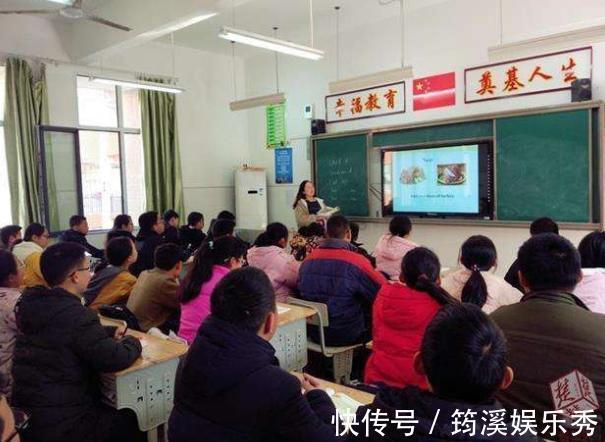 女生|大三女生怀孕,宿舍“产子”引关注,舍友淡定表示:这是二胎了