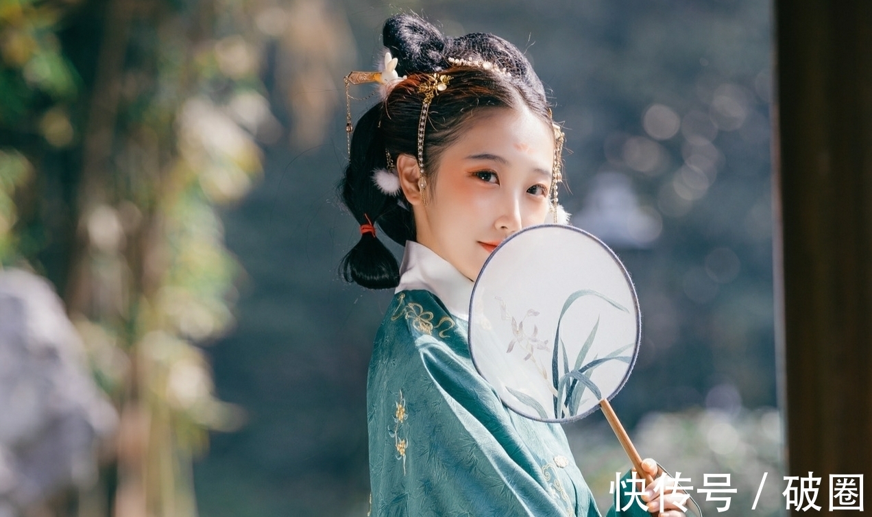 忆旧$诗·十一首丨于今梦里常归去,满目牛车柿子红