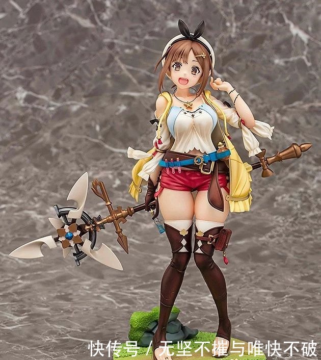 无人|十年炼金无人问,一朝肉腿天下知,莱莎手办逼真如等身