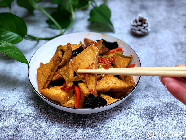 好吃|家常豆腐这样做才正宗,外香里嫩,好吃又下饭,比大鱼大肉香多了