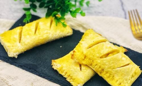  爱吃|1个苹果，3片吐司，做成孩子爱吃的苹果派，香甜可口，制作简单