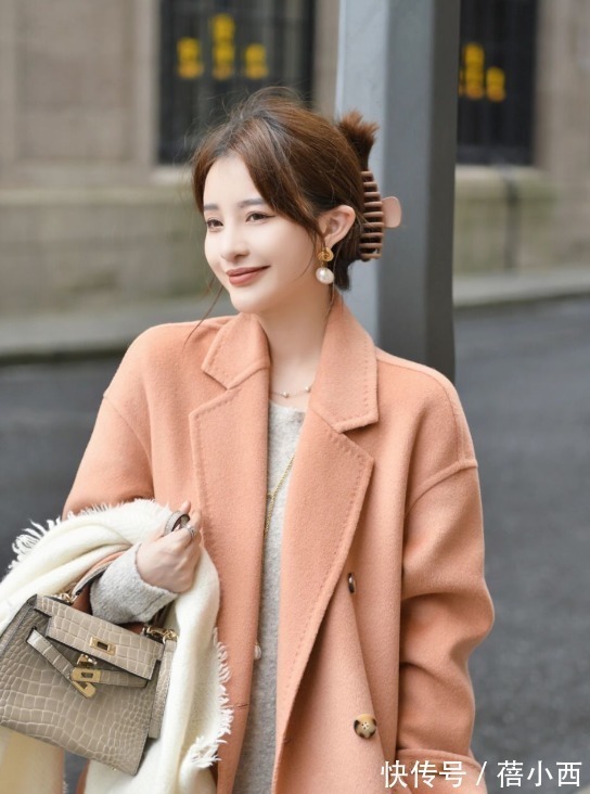 穿搭 终于明白“韩系风”大衣的穿搭精髓,真正精致的女人都懂,太高级