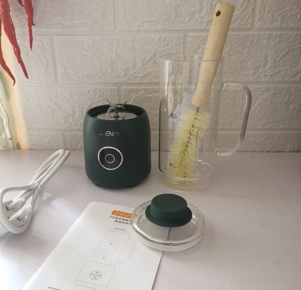 萝卜梨汁|常把它俩搭配做一杯,润燥止咳防感冒,比单纯喝果汁强多了