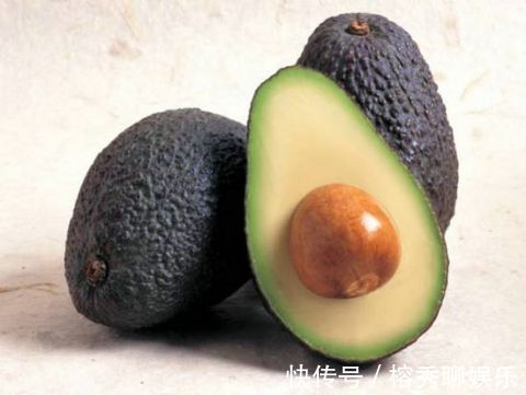 黄酮醇|这些水果的籽不要扔掉 西瓜籽含有丰富蛋白质