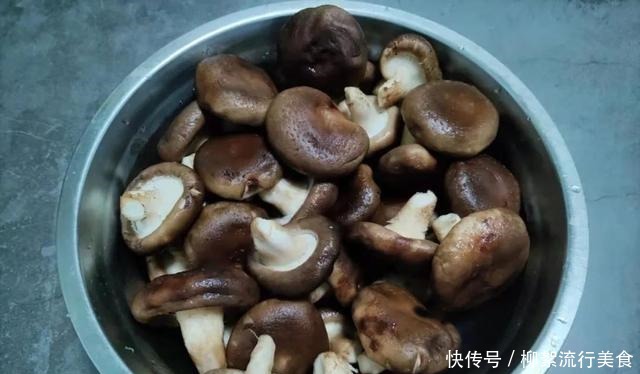 想吃宫廷御膳不用去饭店,这里有一份烹饪秘籍!