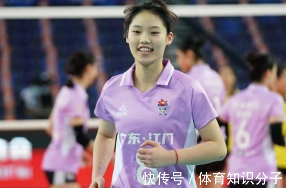 新星|女排双喜临门,7大新星爆发,33岁功勋令人致敬,郎平可以放心了