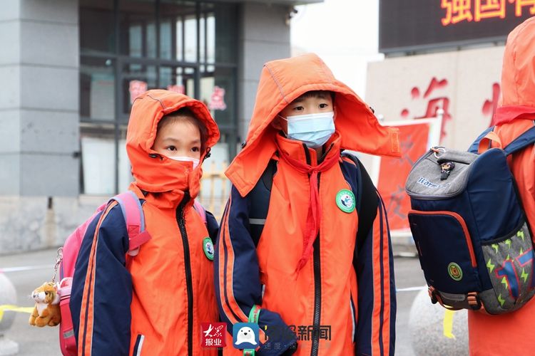 新闻记者|岚山区海州湾小学：喜迎新学期，一起向未来！