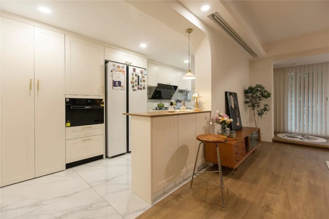 布置|135㎡现代简约,温馨舒适的空间,加上草绿色的点缀,文艺舒适