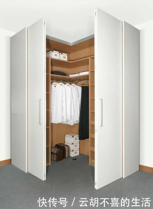 转角|小卧室转角1㎡，装个步入式大柜子，能装又美观，不比衣帽间差！