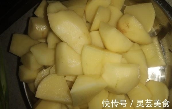 经常吃土豆的注意了,几十年来都吃错了,这样吃才最健康!