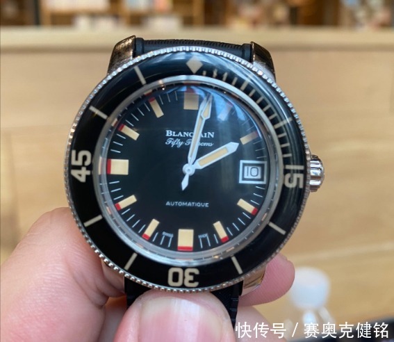 潜水表|最美潜水表非他莫属,解毒宝珀五十噚梭子鱼手表