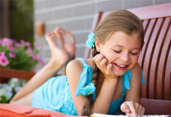 拉肚子|宝宝幼儿园拉肚子，老师帮忙处理扔掉脏内裤，宝妈却要求赔偿万元