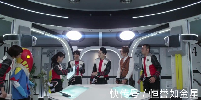 胜利队|特利迦奥特曼卡姐暗示洗白,令和齐杰拉登场,圣彰人变身特利迦