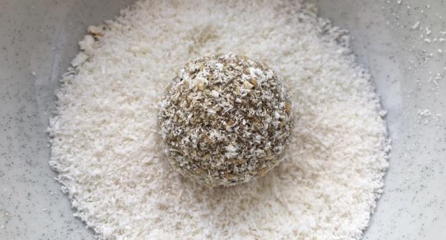 糯米球|穷人的“阿胶”，每周坚持吃2次，补气血脸色好，50岁都不显老