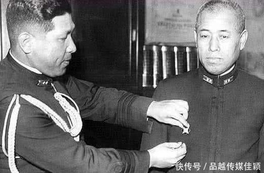 公布|山本五十六飞机被击落,1个月后才公布,死前仍保持端坐姿势