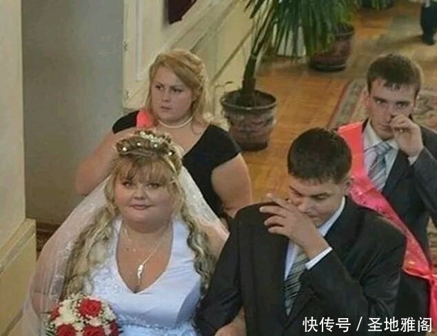 大哥的防晒做就是高啊,看着都凉爽,不过还是祈求老天爷