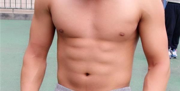 雄性激素|一个男性,如果体内雄激素旺盛,身体会有3个特征,希望你都有