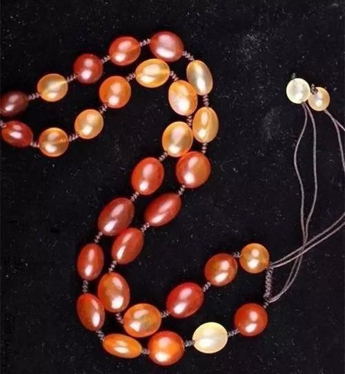 石头|这种石头堪比翡翠,五年时间升值万倍,随便一块可以换套房